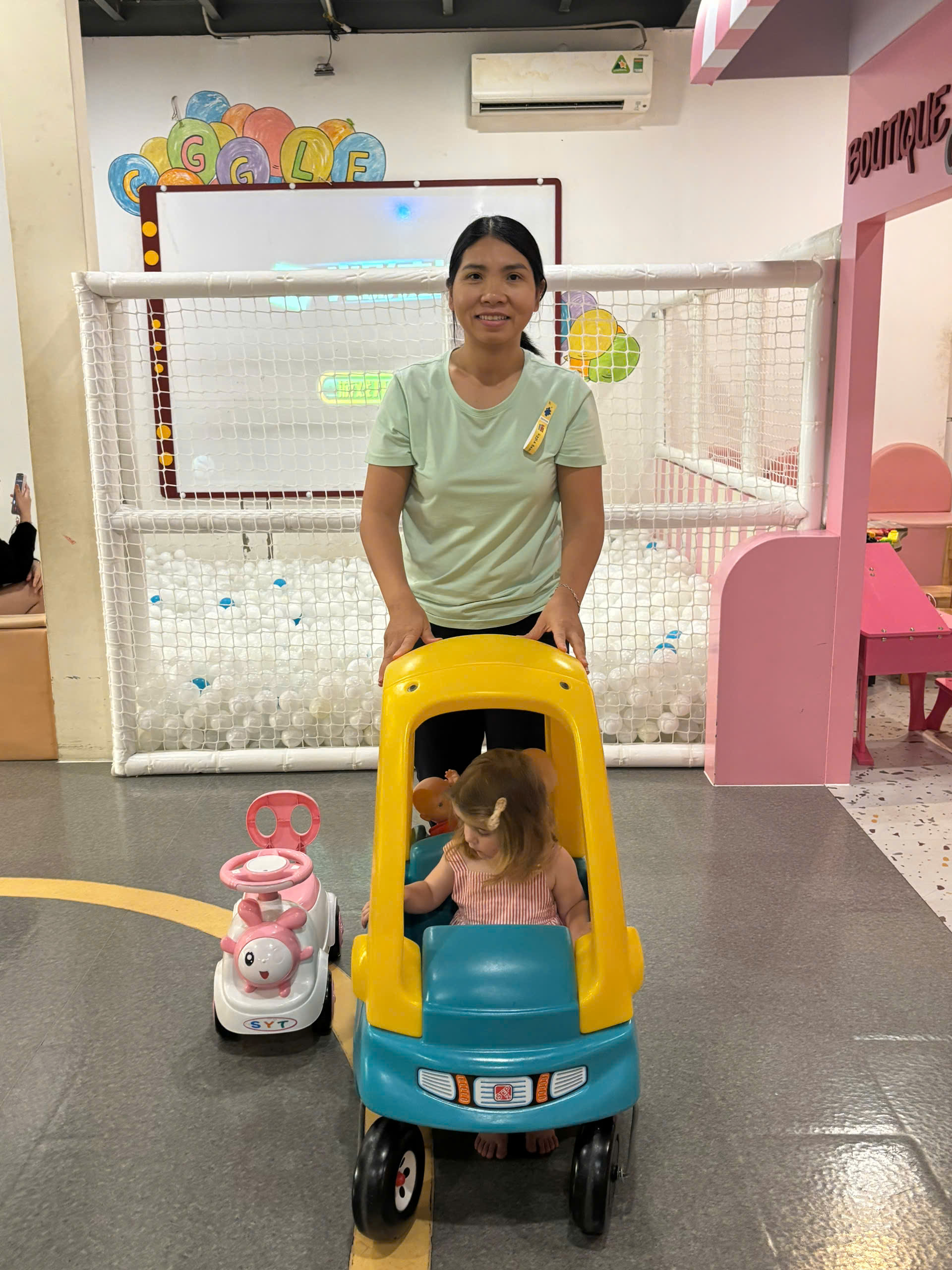 How to Manage Childcare When Traveling Across Multiple Cities in Vietnam