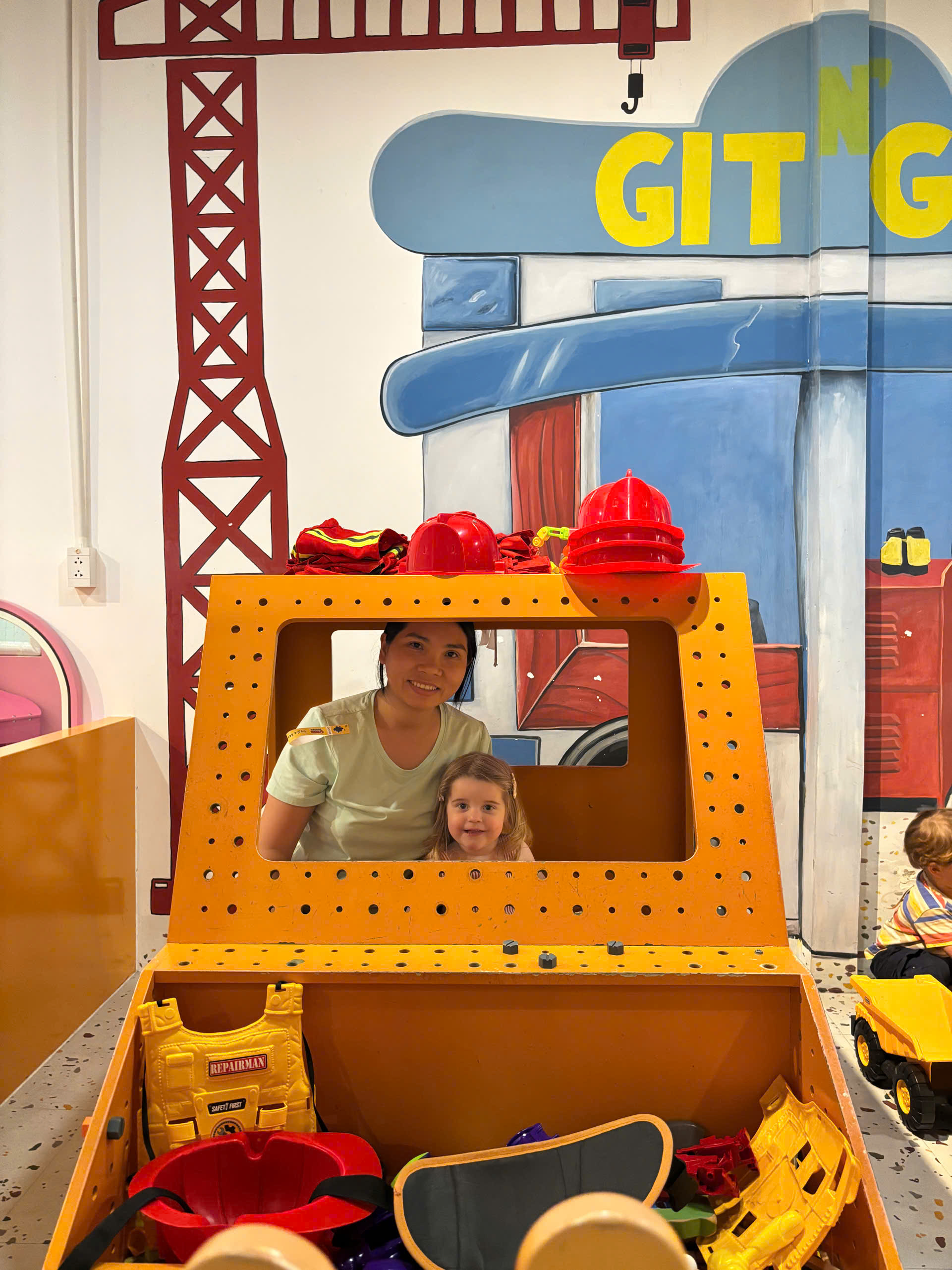 Navigating Local Tours: Adult-Only Excursions vs. Kid-Friendly Activities